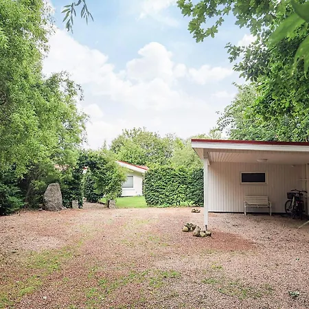 2 Person In Vakantiehuis Grenå